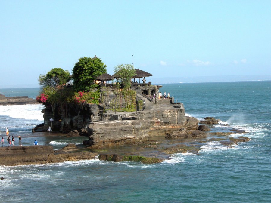 Храм Танах-Лот на острове Бали